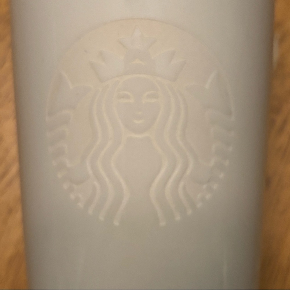 Starbucks 2020 Off White 12 fl oz Travel Tumbler Mug Cup Etched Mermaid Siren